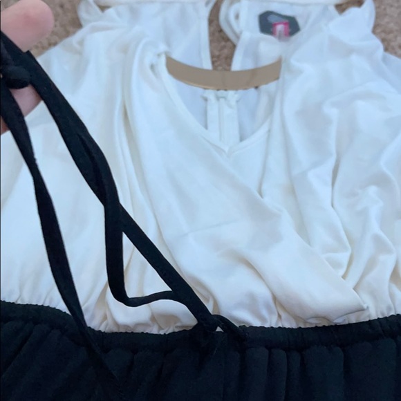 Romper - Picture 4 of 4